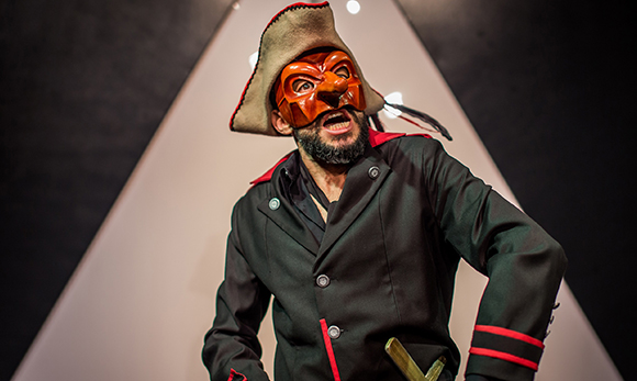 Ahora. Homenaje a la Commedia dell´arte